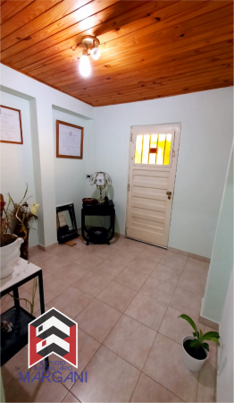 Excelente CHALET 4 AMB c/ 2 Garage + Patio / Jardin