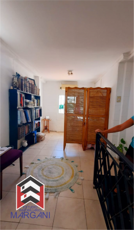 Excelente CHALET 4 AMB c/ 2 Garage + Patio / Jardin