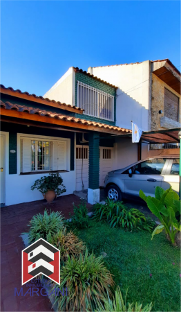 Excelente CHALET 4 AMB c/ 2 Garage + Patio / Jardin
