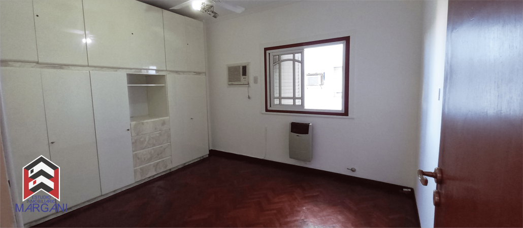 Excelente Departamento 3AMB Sobre importante avenida