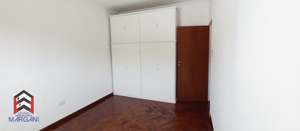 Excelente Departamento 3AMB Sobre importante avenida