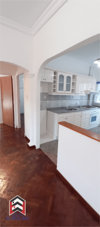 Excelente Departamento 3AMB Sobre importante avenida