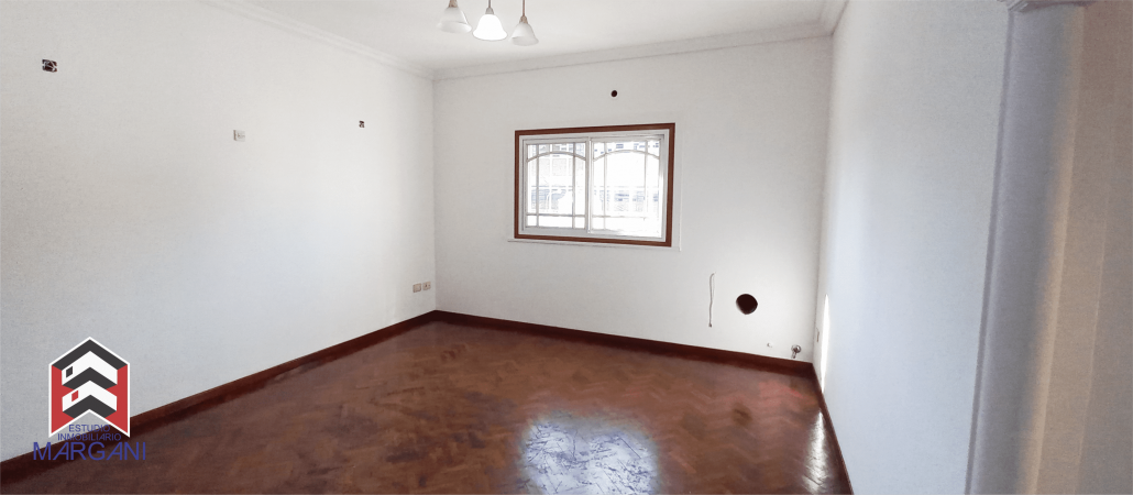 Excelente Departamento 3AMB Sobre importante avenida