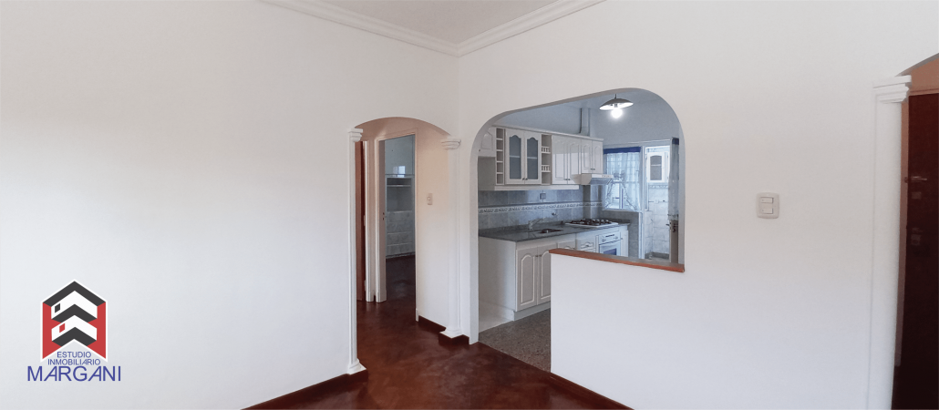 Excelente Departamento 3AMB Sobre importante avenida