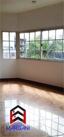 Departamento 2AMB al Frente - EXCELENTE UBICACION -