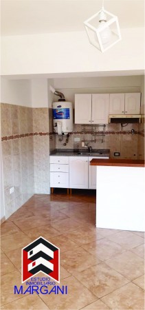 Departamento 2AMB al Frente - EXCELENTE UBICACION -