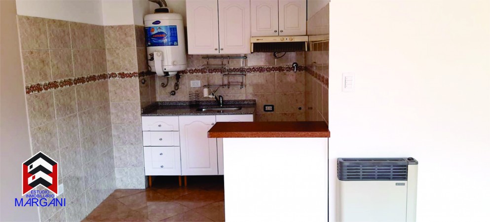 Departamento 2AMB al Frente - EXCELENTE UBICACION -