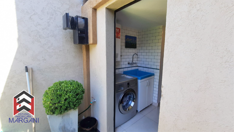 Excelente Departamento 3AMB c/ Patio en PLANTA BAJA !