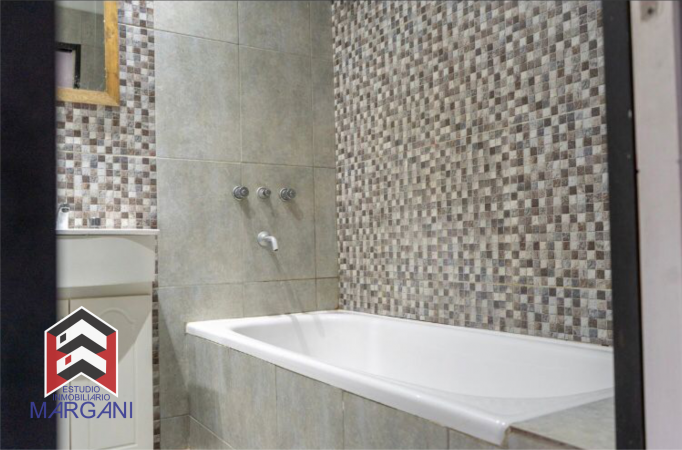 Excelente Departamento 2 AMB al Cta Fte S/ AVENIDA