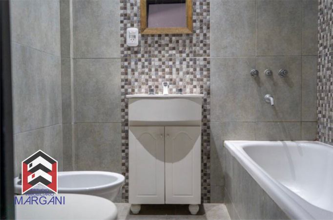 Excelente Departamento 2 AMB al Cta Fte S/ AVENIDA