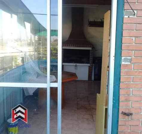 Excelente Departamento 2 AMB c/ Patio + Quincho con parrilla
