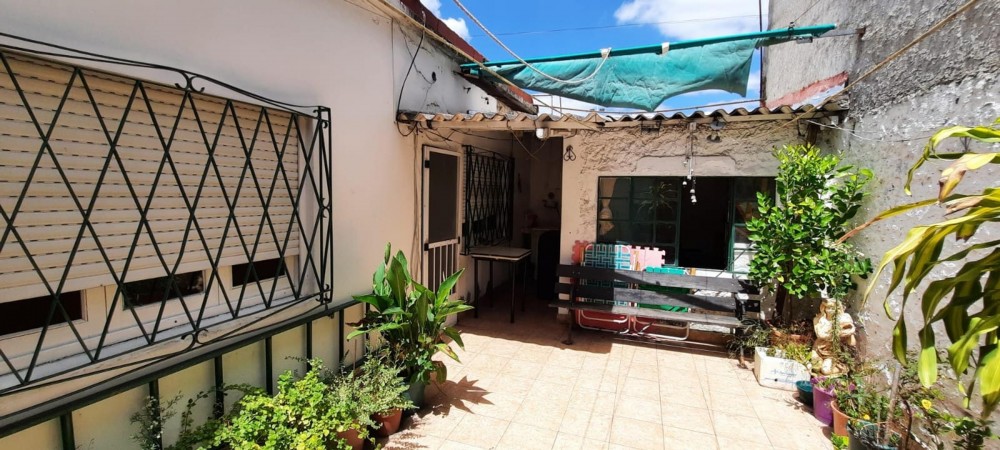 Departamento 3AMB c/ Patio - A mts de Av. Crovara -