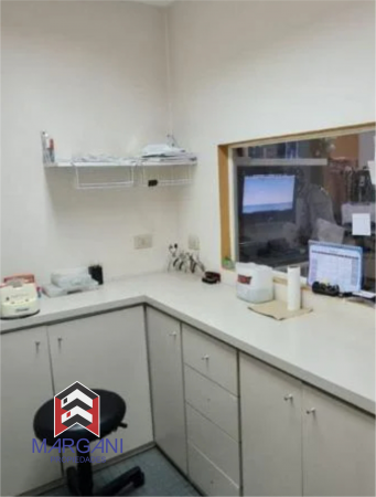 Local comercial 80m2 zona - CENTRO -
