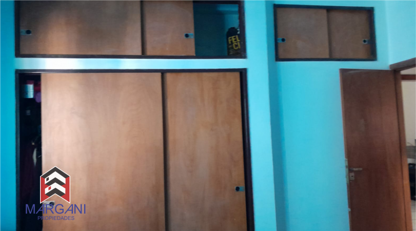 Casa 3 AMB c/ Cochera 2 Vehiculos - LOTE PROPIO -