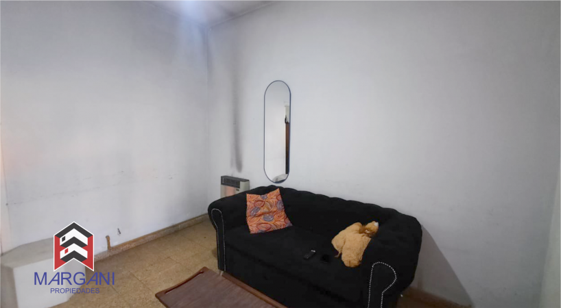 Casa Multifamiliar 3 y 1 AMB Cochera Para 3 Autos Lote Propi