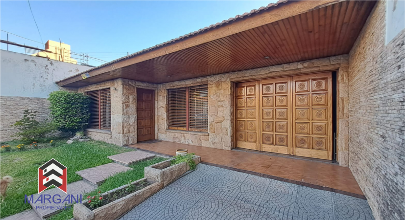 Chalet 5AMB c/ Cochera pasante + Jardin + Patio
