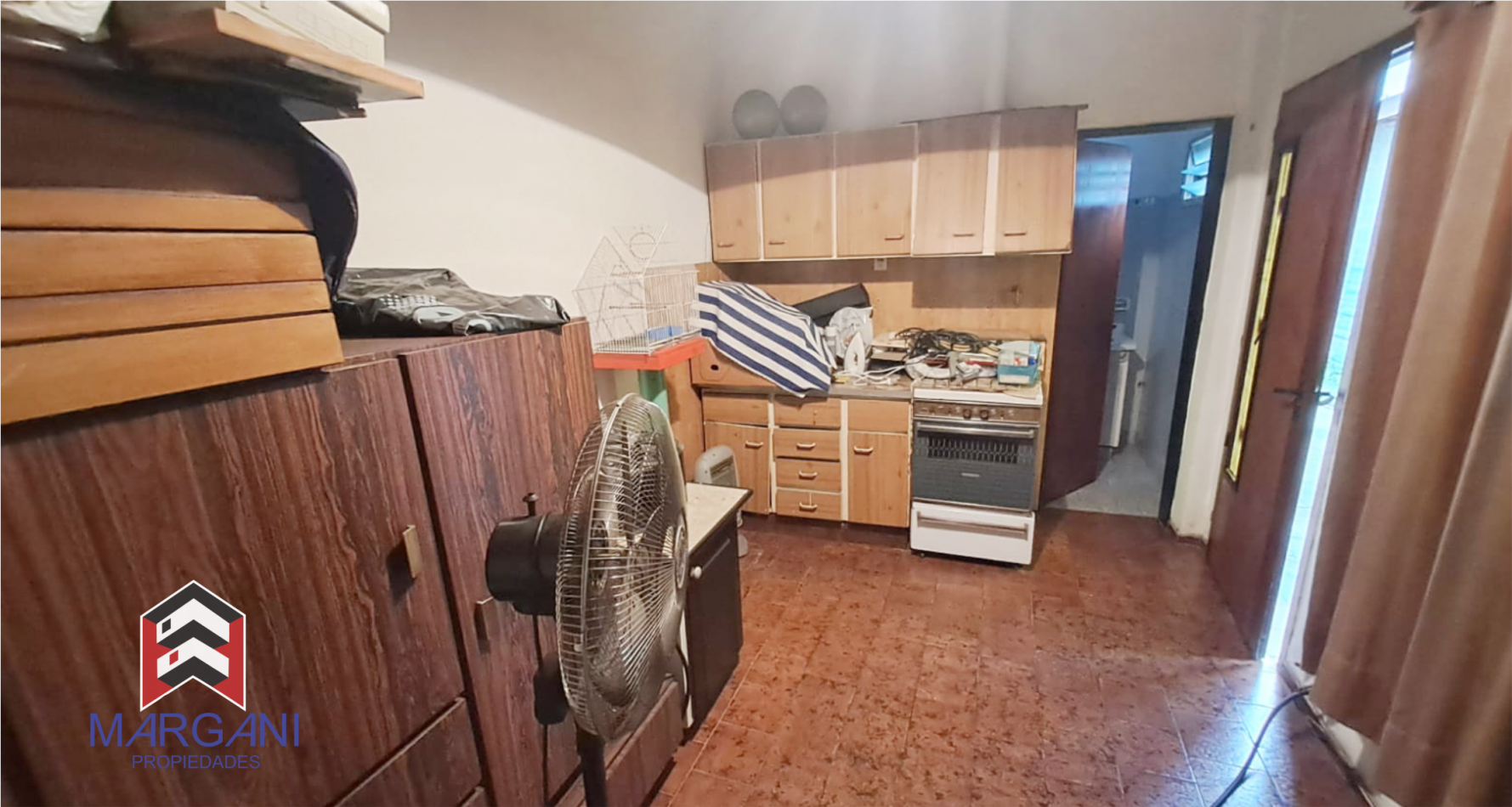 Casa 3 AMB + Dpto 2 AMB c/ Cochera y Patio