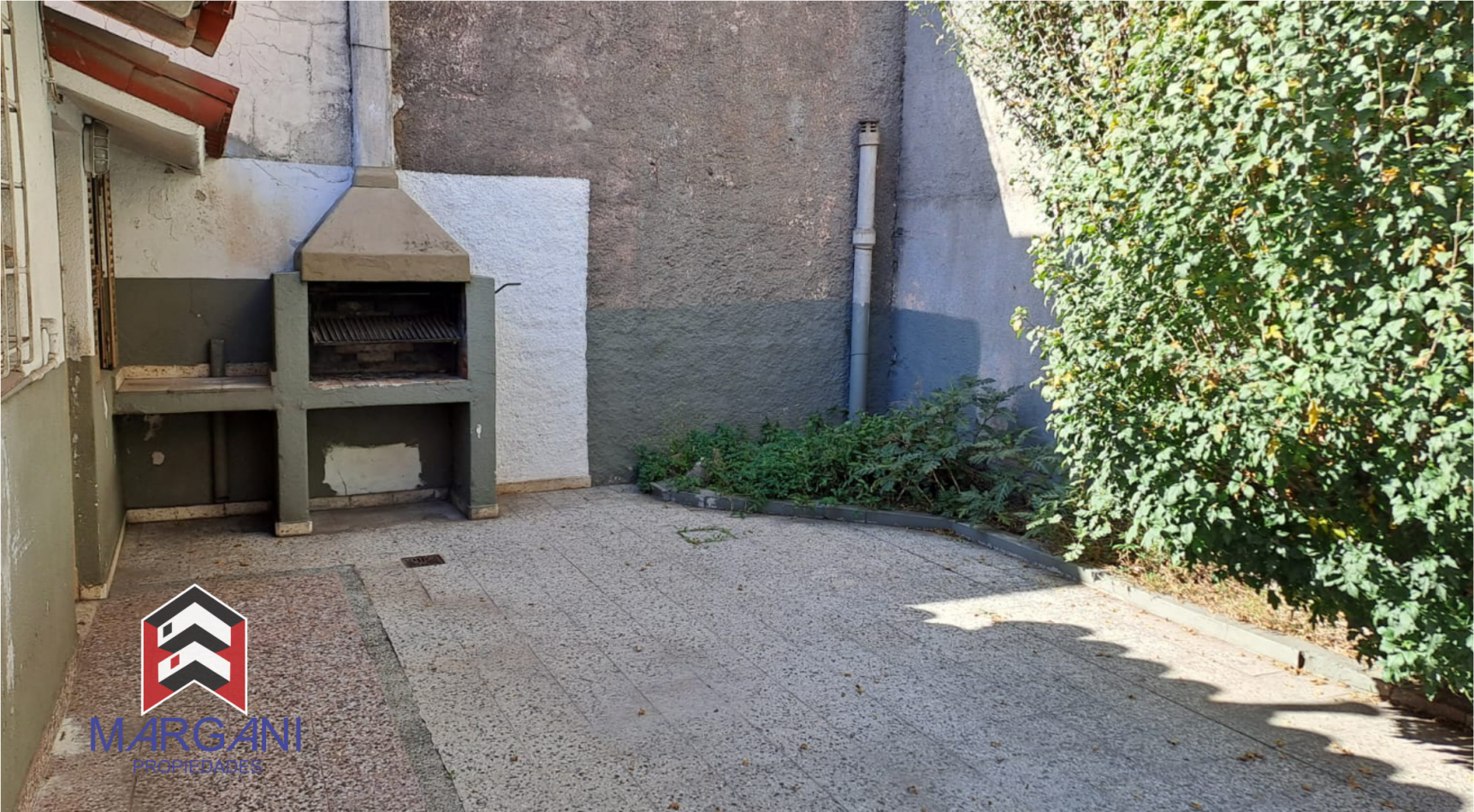 Casa 3 Amb c/ Cochera y Patio