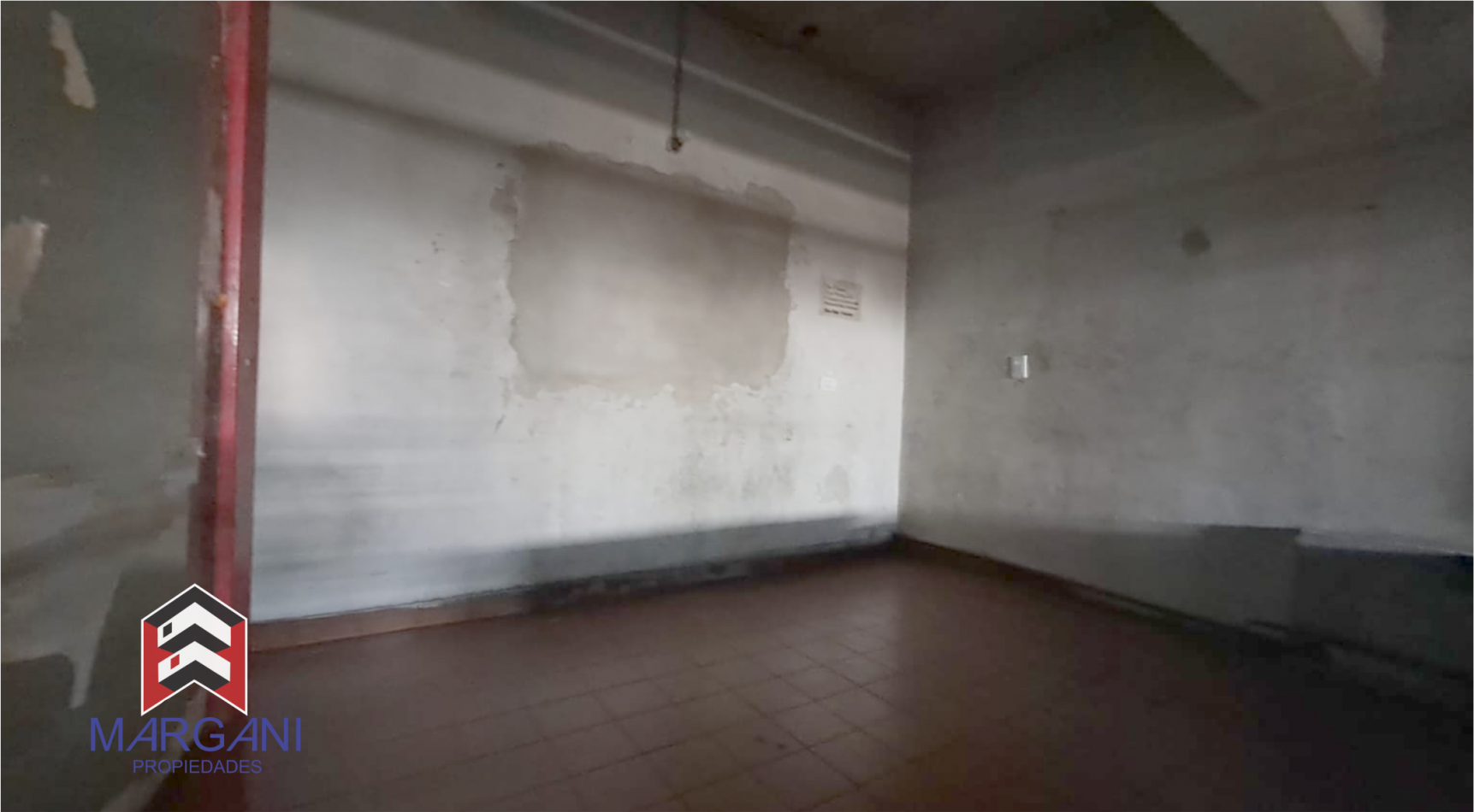 Local Alquiler 120m2 s/ Ruta 3 - TRIFASICA -