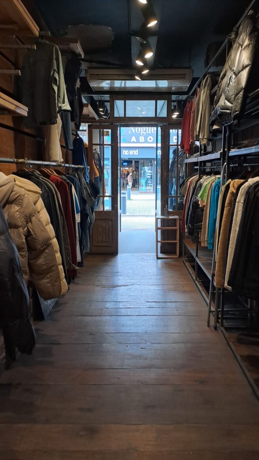 Local 75m2 San Justo centro S/ PEATONAL