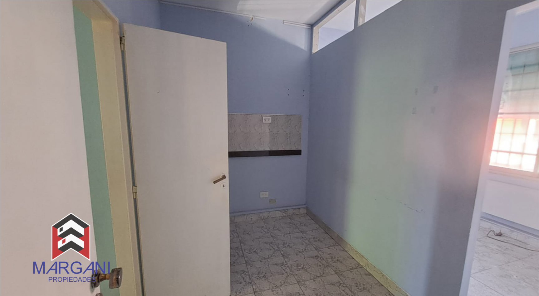 Oficina 27m2 San Justo CENTRO al Frente
