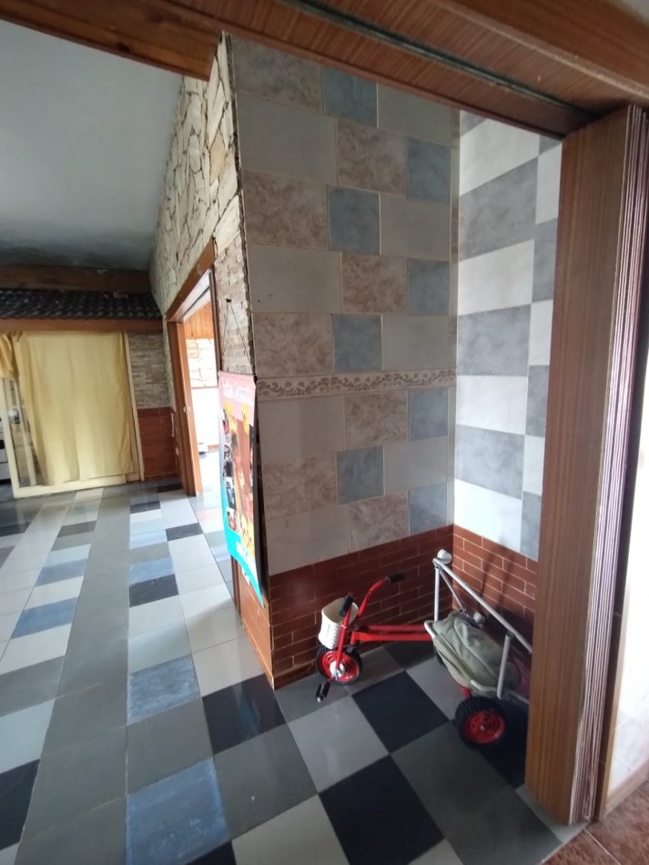 Excelente PISO 3AMB Amplio al Fte - SIN EXPENSAS -