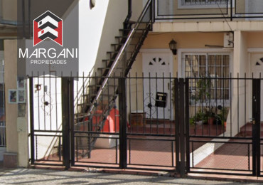 Duplex 3 AMB c/ Cochera y Patio - EXCELENTE -