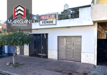Casa MULTIFAMILIAR c/ Cochera - OPORTUNIDAD -
