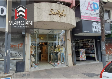 Local 100m2 Excelente ubicacion - PLENO CENTRO COMERCIAL -