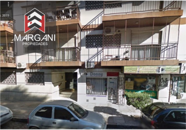 Departamento 2AMB Al Frente c/ balcon-terraza 8° Piso